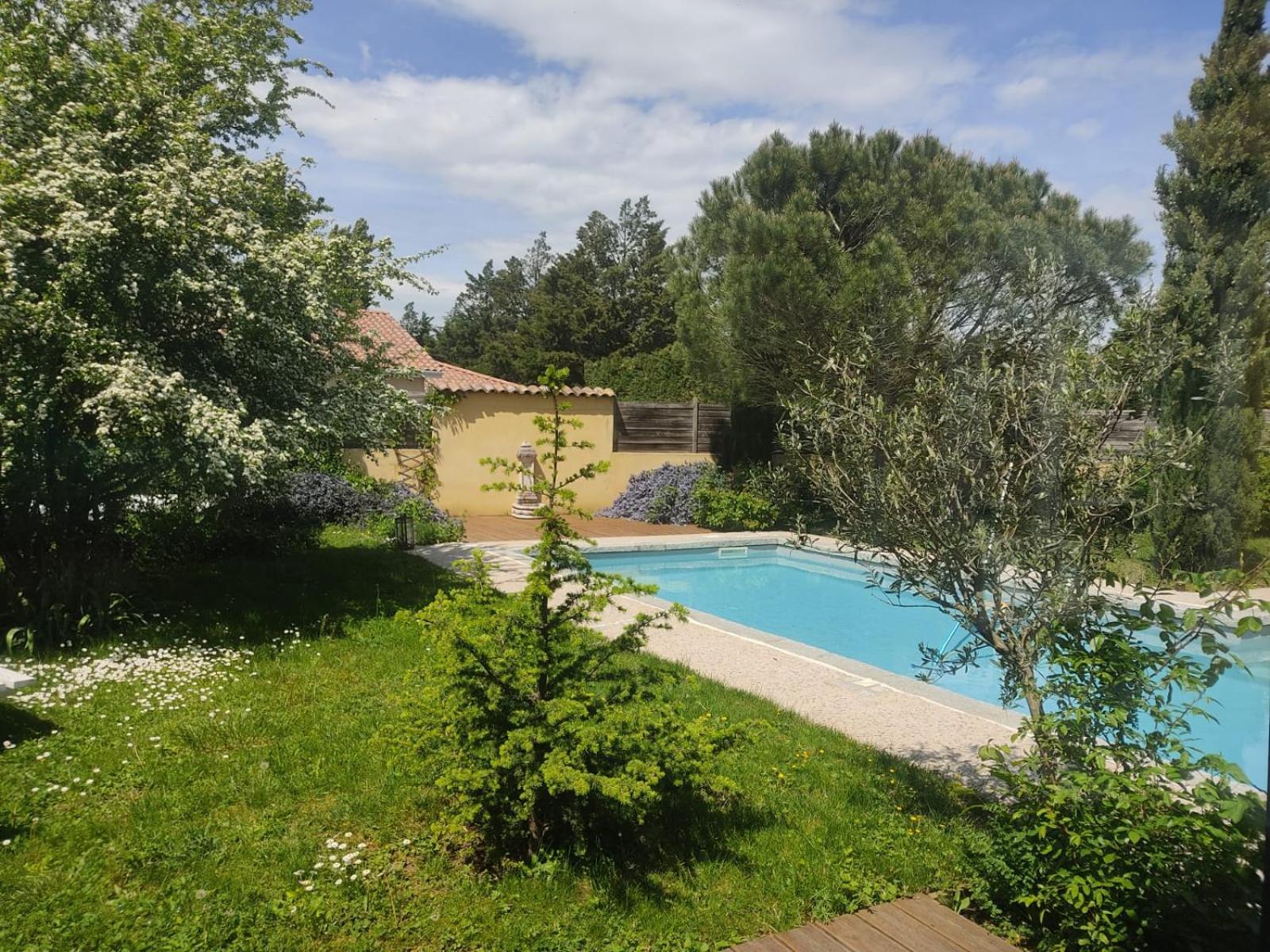 Bed and Breakfast La Frenaie Saint-Cyr-sur-le-Rhone Zewnętrze zdjęcie
