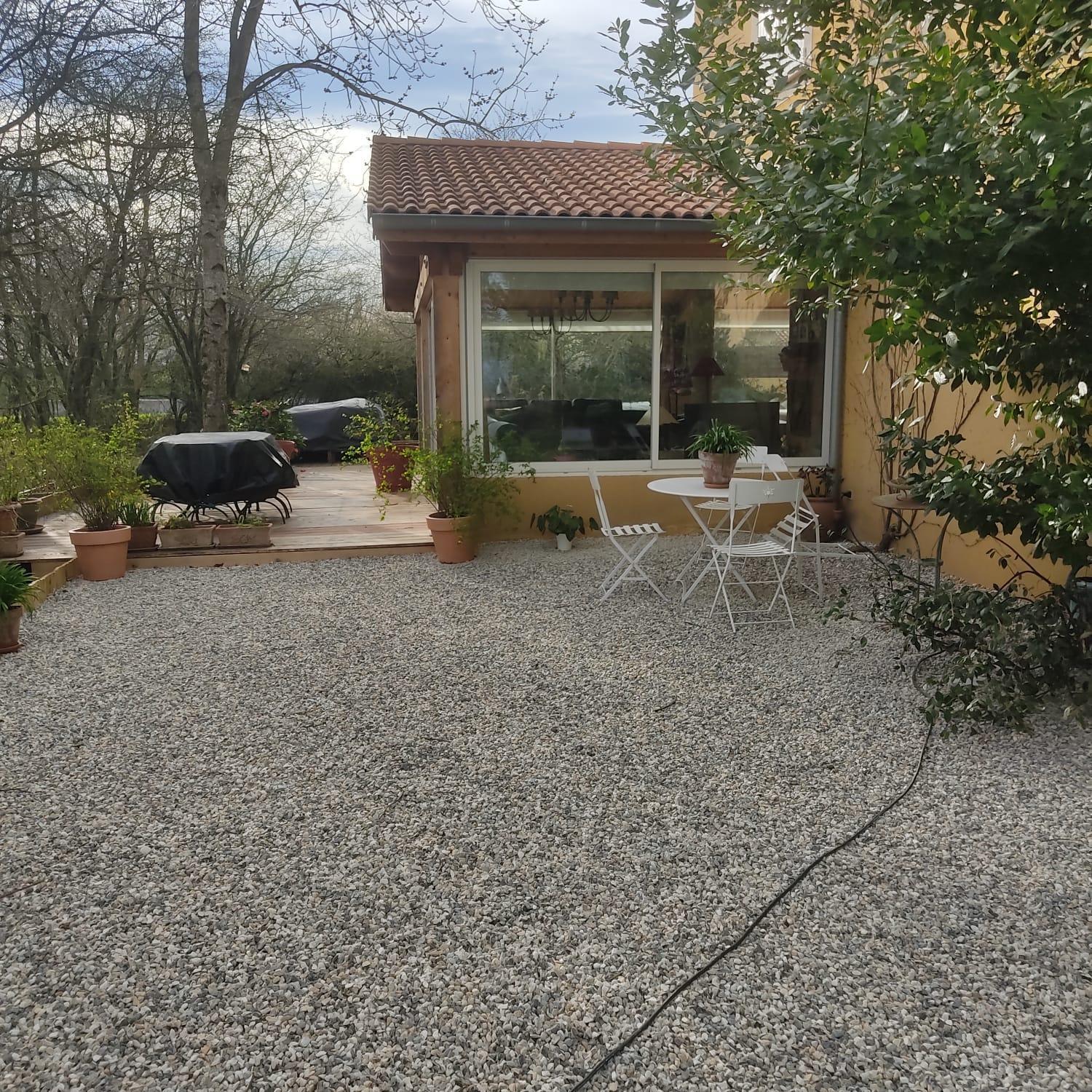 Bed and Breakfast La Frenaie Saint-Cyr-sur-le-Rhone Zewnętrze zdjęcie