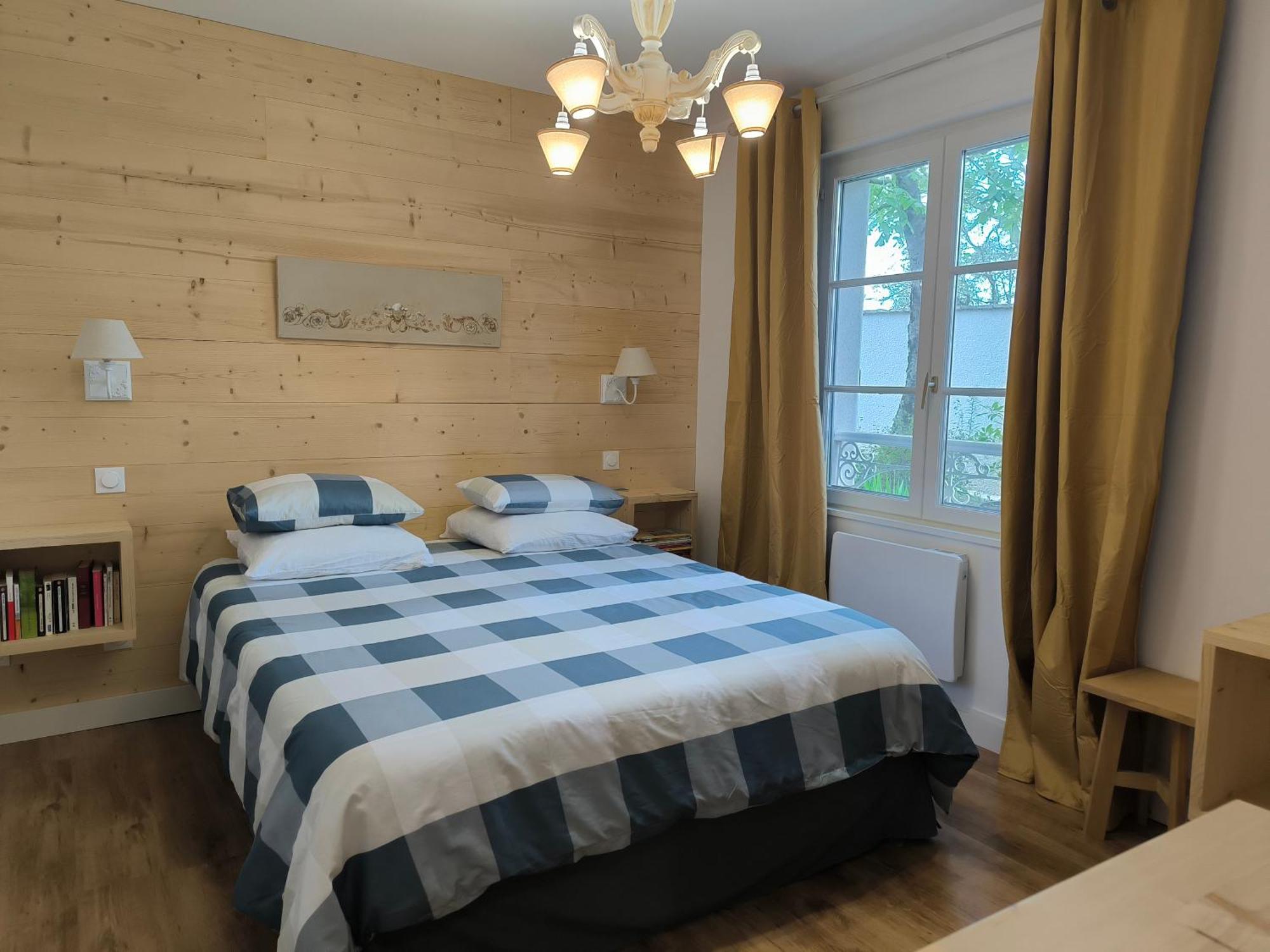 Bed and Breakfast La Frenaie Saint-Cyr-sur-le-Rhone Zewnętrze zdjęcie