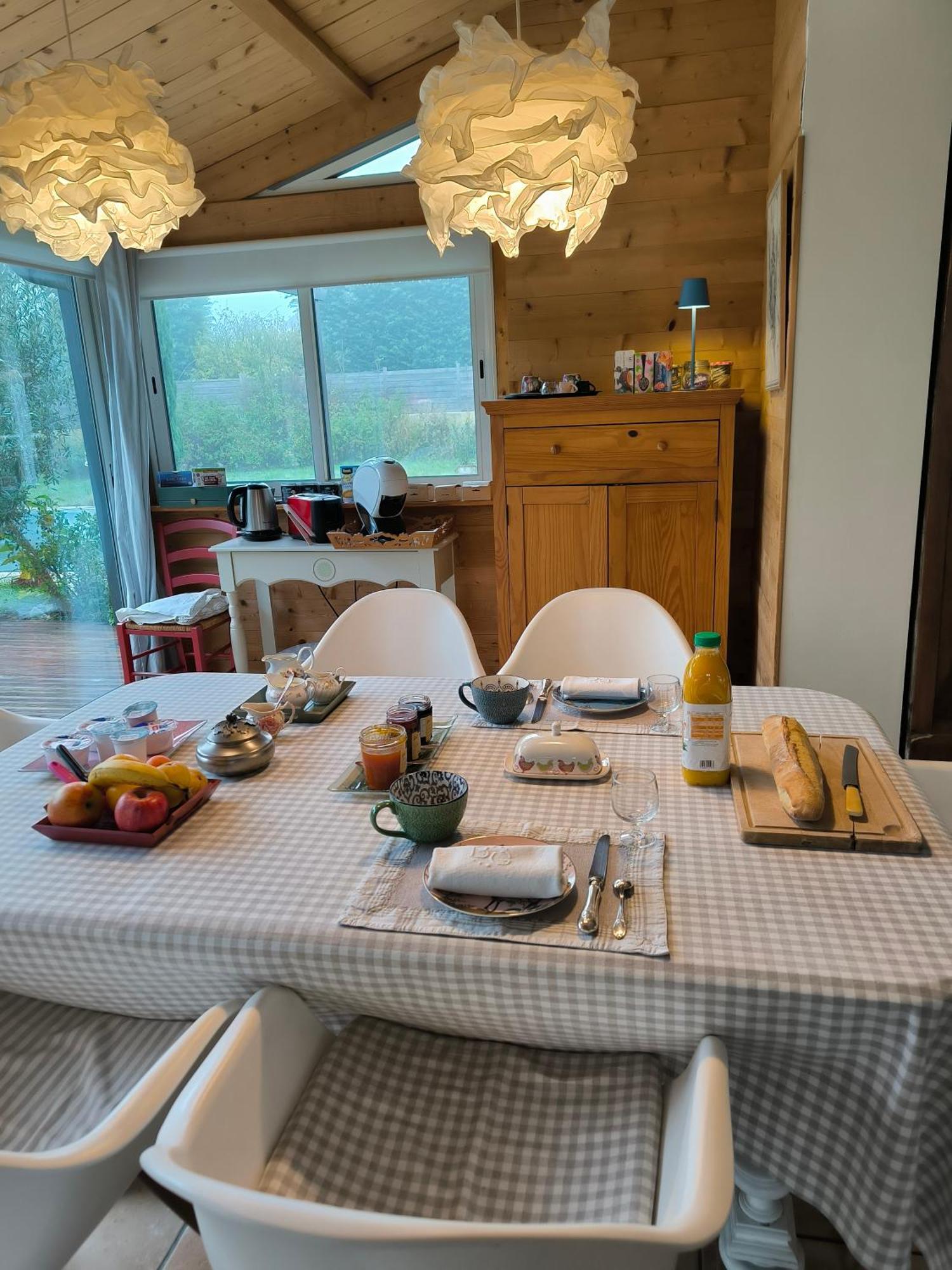Bed and Breakfast La Frenaie Saint-Cyr-sur-le-Rhone Zewnętrze zdjęcie